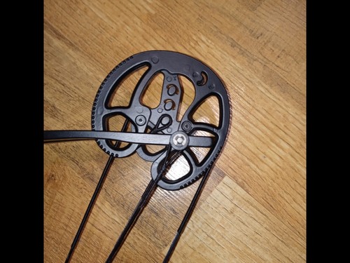 Barnett Vortex Youth Compound Bow, adjustable, 19-45 pound pull, 22-27 inch draw - Picture 4 of 15