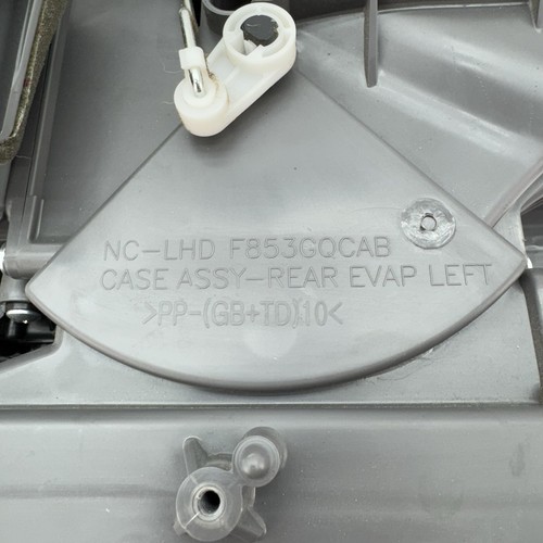 2013-2017 HYUNDAI SANTA FE REAR HVAC HEATER EVAPORATOR BLOWER MOTOR HOUSING OEM - Picture 10 of 11