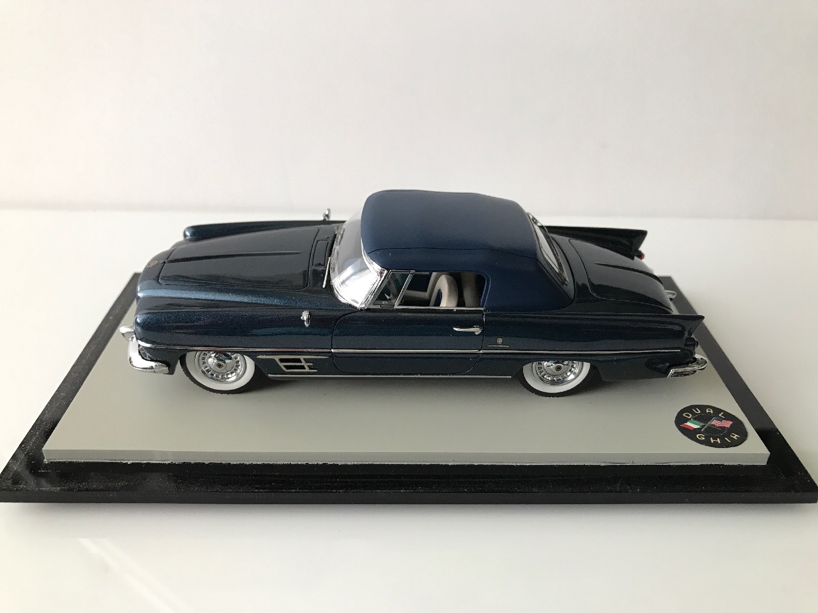 1/43 Scale Resin Model. 1957 Dusl-Ghia 1/43 Scale Resin Model. 1957 Dusl-Ghia