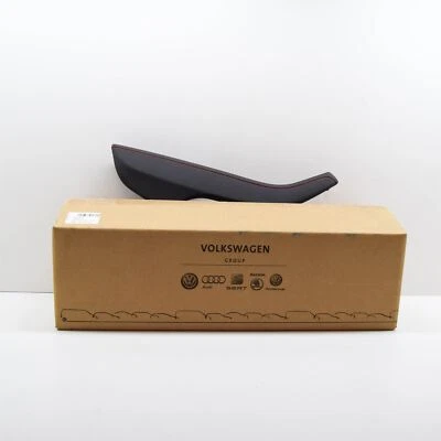 AUDI純正　スカッフプレート　ドイツ製　8P後期型　RS3/S3/A3 NEW AUDI RS3 8V FRONT LEFT DOOR ARMREST 8V4867173AMCF ORIGINAL 8V4