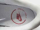 Foto 9 di 10