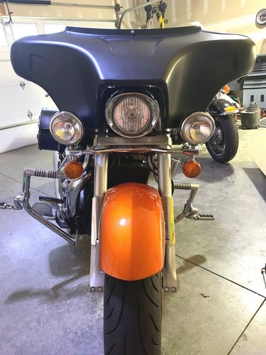 Batwing Fairing Windshield  Triumph Touring Rocket 3 Primer ABS SingleDIN 6X9 - Picture 6 of 6