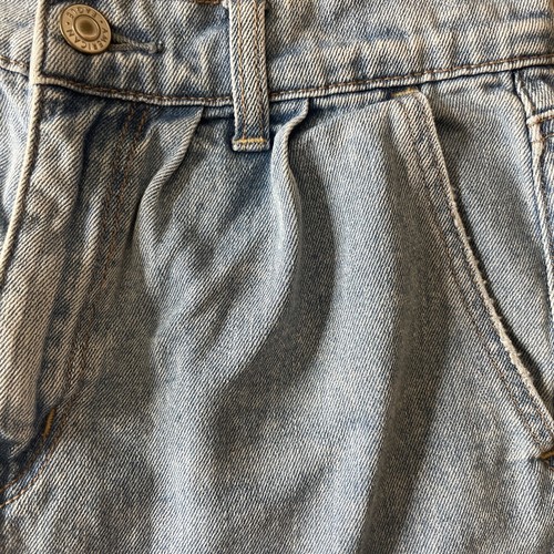 American Eagle Damenshorts Gr. 2 Mom Jeans hochtailliert plissiert gefesselt - Bild 3 von 9