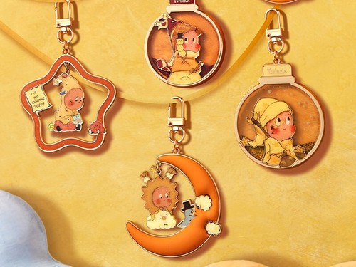 Pop Mart We Are Twinkle Twinkle Series Pendant 9 Pieces Sealed Assorted Box New - Picture 2 of 17