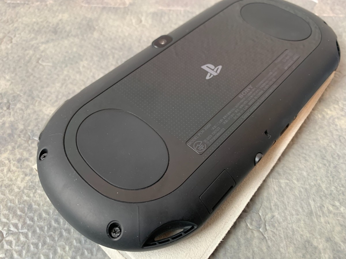 SONY PlayStation PS Vita PCH-2000 ZA11 Black Wi-Fi model Exc SONY PlayStation PS Vita PCH-2000 ZA11 Black Wi-Fi model Exc