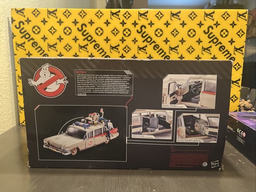 Hasbro Ghostbusters ECTO 1 Vehicle GHB Plasma Series 1:18 Scale Target Exc E9557 - Picture 3 of 4