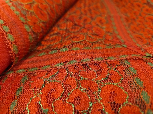 Red Rectangular Tablecloth 88" x 68" Lace Edges - Picture 10 of 10