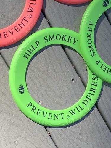 Smokey Bear Travel Pocket Frisbees Lot Only You Can Prevent Forest Fire - Picture 8 of 8