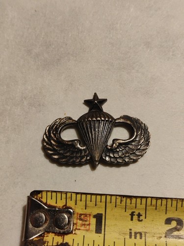 Korean US Army Airborne Jump Wings Senior Paratrooper Sterling Badge 1 1/2" - Picture 2 of 7