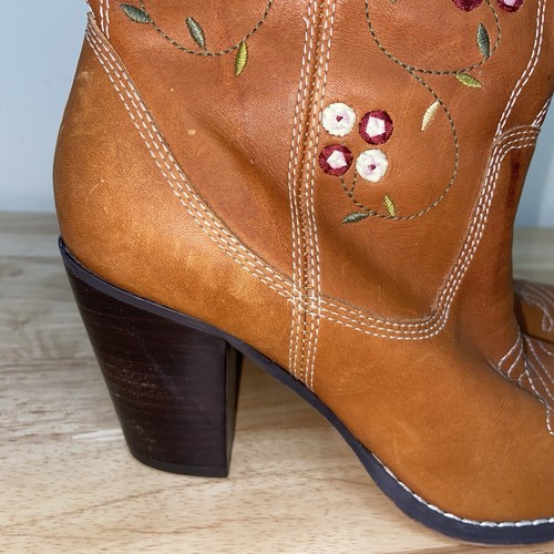 Seychelles Boots Womens Sz 7 Embroidered Leather Heel Cowgirl Festival Western - Picture 7 of 17