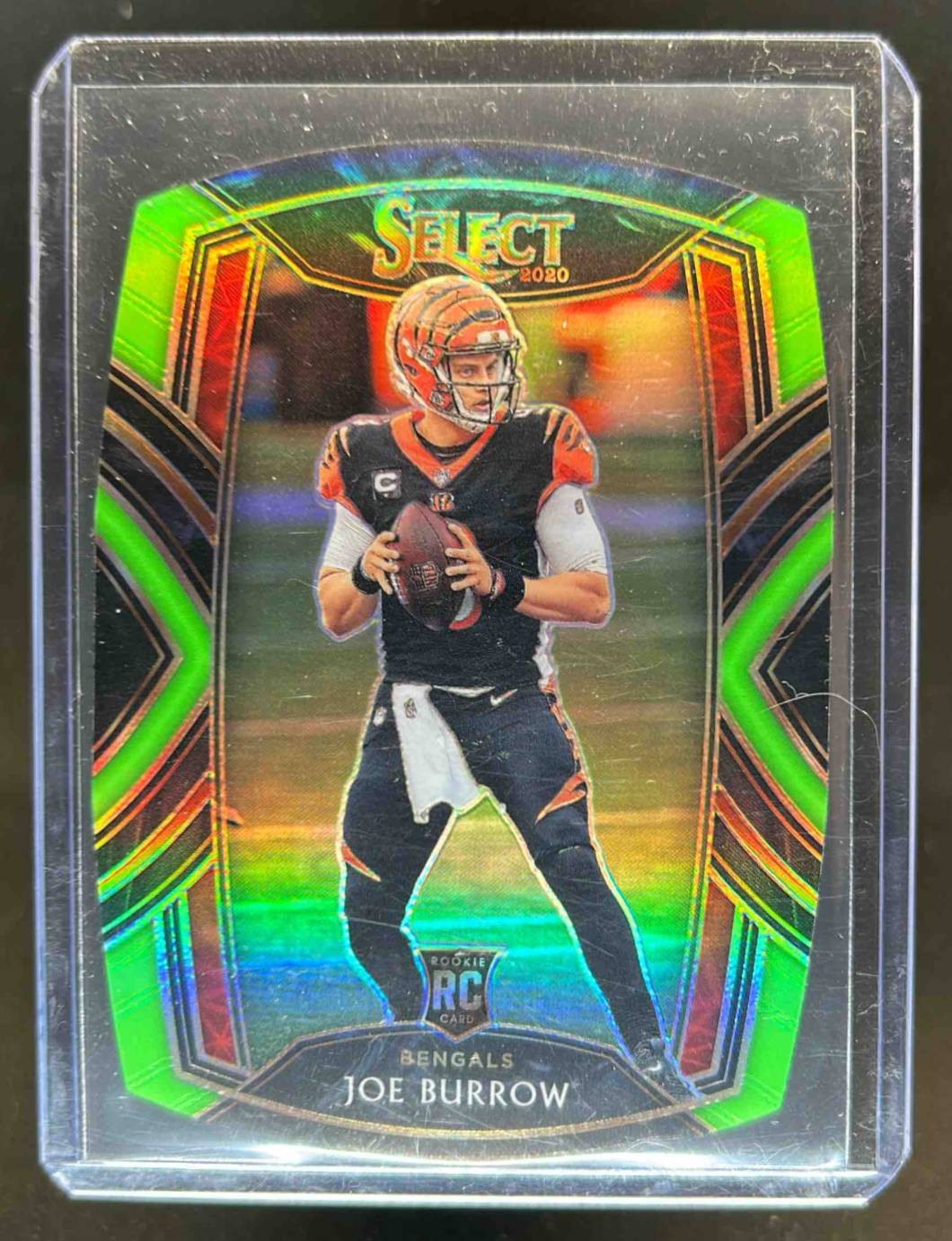2020 Select Joe Burrow RC Neon Green Prizm Die Cut Club #246 Bengals
