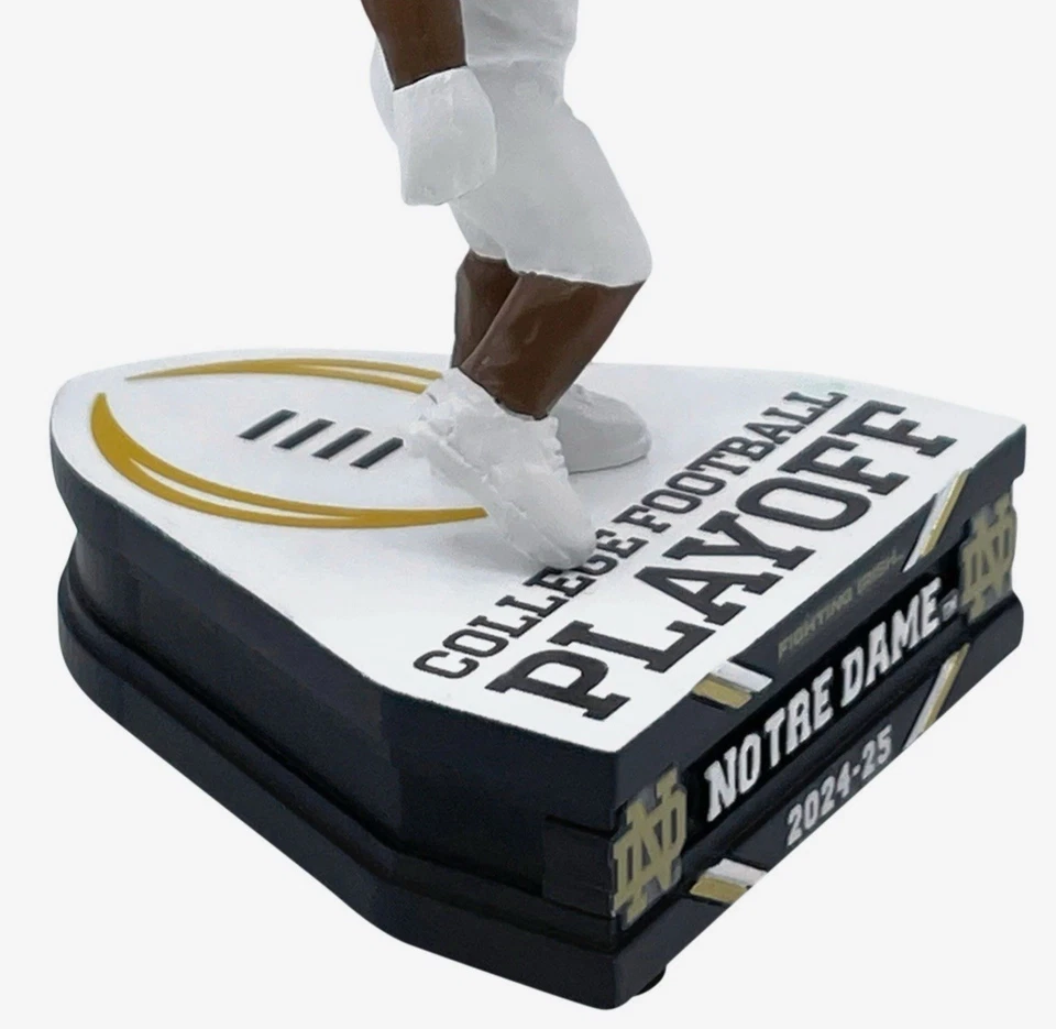 Mini cabeza bobblehead de fútbol americano universitario Notre Dame Fighting Irish 2025 Foto 4 de 4