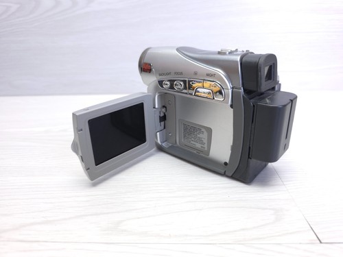Videocamera miniDV portatile JVC GR-D250EK argento non testata - Foto 9 di 10
