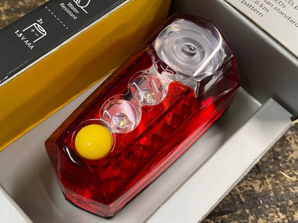 TOPEAK RED Lite Mega Tail Light Cycling Accessories first come first served - Image 3 of 4