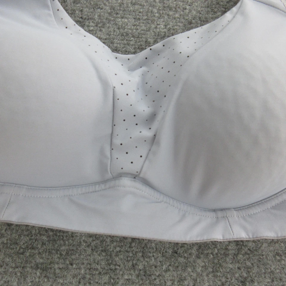 Lululemon Sports Bra Womens 34DD Light Gray Padded Hook Back Adjustable Straps - Image 2 of 4