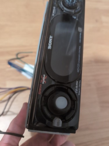 Old School Sony Xplod FM/AM Car Stereo CD XM Ready CDX-CA710x - See Description - Picture 3 of 8