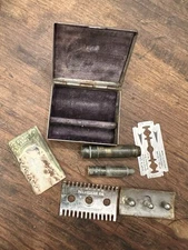 Antique Belvedere Germany Safety Razor Travel Set Case Blades – 1920s Open Comb