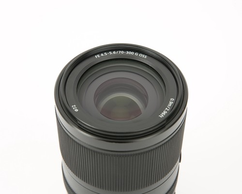 Sony FE 70-300mm f/4.5-5.6 G OSS E-Mount Zoom Lens / Full-Frame Format SEL70300G - Picture 7 of 8