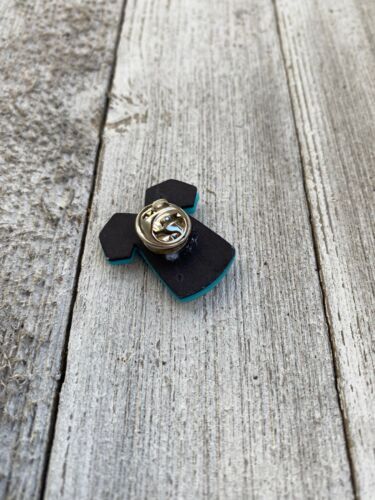 Nurse Doctor Medical Assistant Pin Gift - Picture 3 of 3