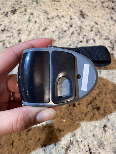 Memorex MR4402BK Sport Radio w/ Belt Clip, Arm Band, Digital AM/FM Radio Clock - Picture 5 of 5