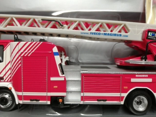 MAGIRUS IVECO M32-LS POMPIER GRANDE ECHELLE single extension 1/43 ELIGOR 114915 - Photo 4/4