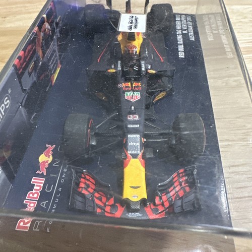 Minichamps Red Bull Racing Tag Heuer RB13 M. Verstappen Australia GP 2017 1/43 - Picture 8 of 8