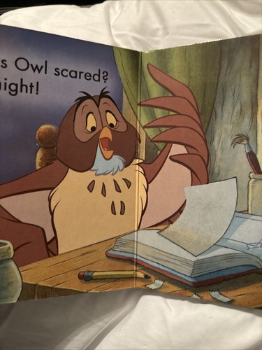Disney's Winnie the Pooh Piglet and Friends SCARED Board Children's Book - 第 4/6 張圖片