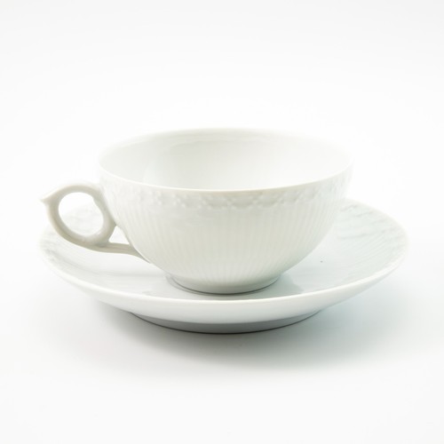 Royal Copenhagen White Fluted Half Lace Tea Coffee Cup 'Porcelain CM 10 Ccl 525 - Picture 2 of 5