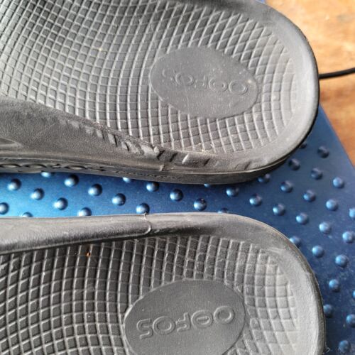 OOFOS Ooriginal Black Comfort Thong Sandal Flip Flops Size Mens 7 Womens 9 - Picture 3 of 7