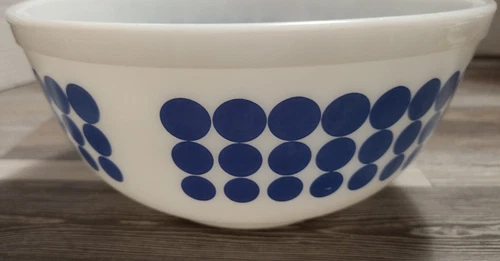 Vtg Pyrex Blue Polka Dot 2.5 Qt Nesting Mixing Bowl #403 MCM