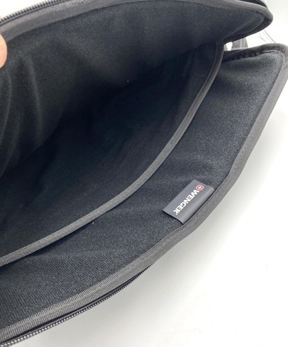 Wenger Swissgear Maya Laptop Sleeve Size 16’ Black - Photo 3/6