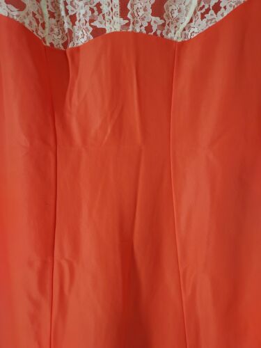 Vintage Full Slip Dress Size 40 Pink Coral Orange Wide Lace Trim Princess Seams - Picture 11 of 12