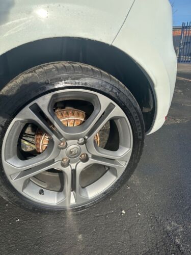 2018 Renault Clio 1.5 dCi 90 GT Line 5dr Auto HATCHBACK Diesel Automatic - Picture 19 of 20
