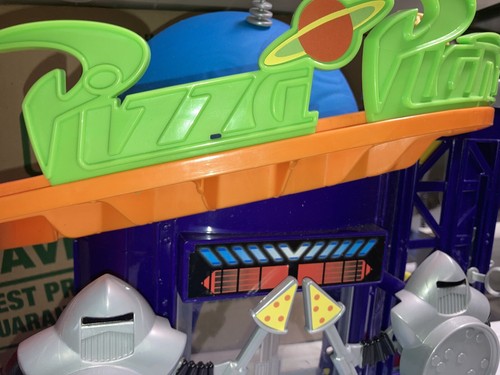 TOY Pizza Port Big Action Figure Base - Picture 3 of 4
