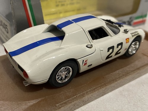 BOX MODEL Ferrari 250 LM BRIDGE HAMPTON 1965 1:43 Diecast coche - Imagen 2 de 6