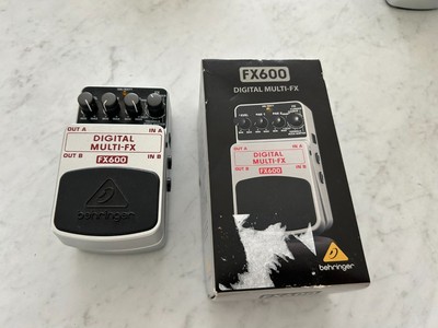 Behringer FX600