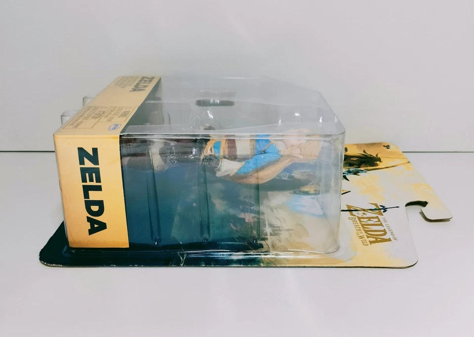 "Figura de acción Zelda Breath of the Wild Zelda con Sheikah Slate 4"" NUEVA" Foto 2 de 4