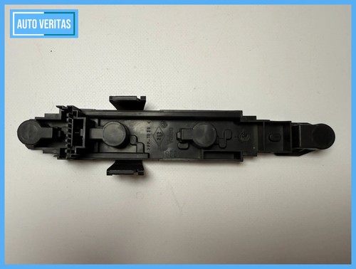 Original Renault Laguna GT B56 / K56 rear light lamp carrier L/R Valeo 2261 - Picture 5 of 10