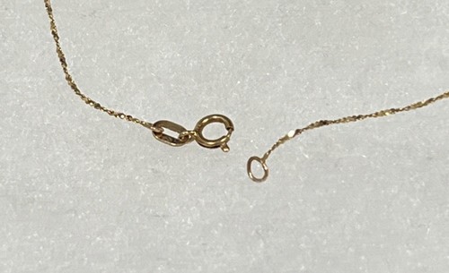 Solid 14kk Yellow Gold Chain- 24 “ Long—1.02 Grams- Great Condition - Picture 11 of 11