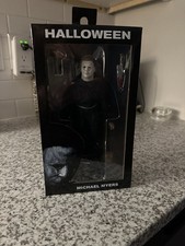 NECA Deluxe Halloween 2 Retro Clothing Michael Myers Action Figure - 60689