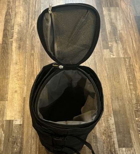 SKYROLL Carry-On Garment Bag, Black, Comes With Strap - Picture 3 of 11