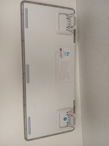 Logitech G713 (Linear) RGB Mechanical Gaming Keyboard - White (YU0077) - Picture 4 of 7