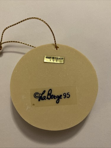 Jesus In The Manger Kauffman Kollection Hand Painted USA La Berge '95 Ornament - Picture 3 of 4