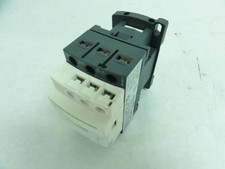 210143 New-No Box; Schneider LC1D12B7 Contactor 12A 3P 440VAC Coil: 24VAC