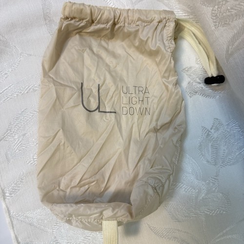 Uniqlo Damen Ultraleichte Daunen Weste Creme XS Winter Outdoor Freizeit Arbeit - Bild 7 von 15