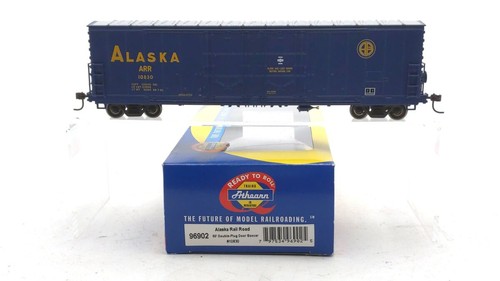 Athearn 96902 HO Scale Alaska Railroad 50' Evans Double Plug Door Boxcar #10830