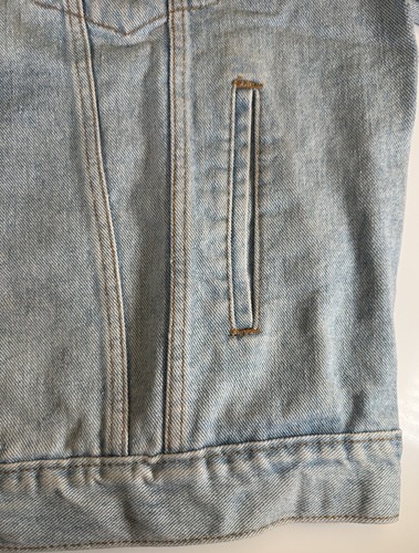 Levi Denim Jacket Men’s XL Light Wash Blue Vintage Button Up Retro Y2K Pockets - Picture 5 of 20