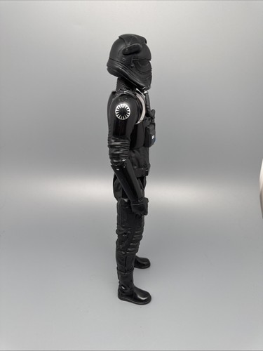 Figuras Hasbro Star Wars Kylo Ren 11.5" y First Order TIE Fighter Pilot 12" 2013 - Imagen 13 de 16