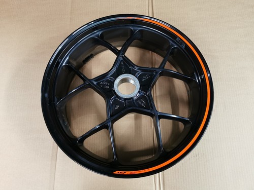 Rear Wheel Rim KTM 1290 Superduke GT 2016 - Picture 11 of 18