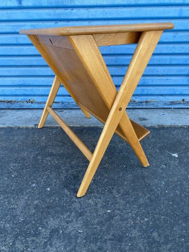 Vtg Heywood-Wakefield Magazine Display Side Table - Picture 3 of 7